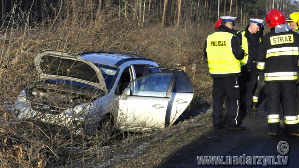 Kobieta zasłabła za kierownicą